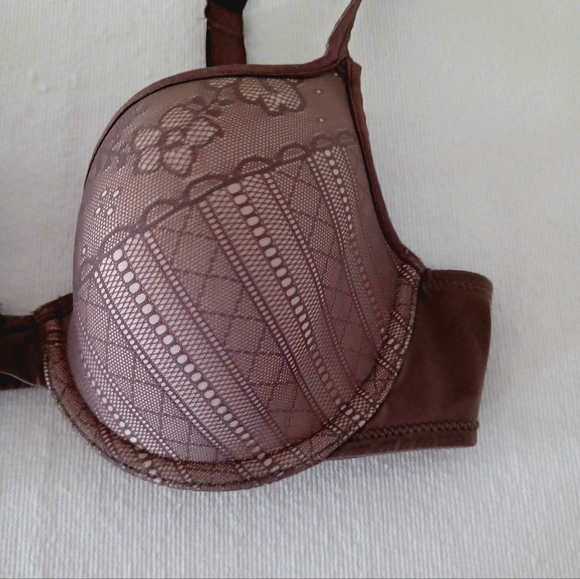 Wacoal Finishing Touch Contour Bra, size 36B - Picture 5 of 12